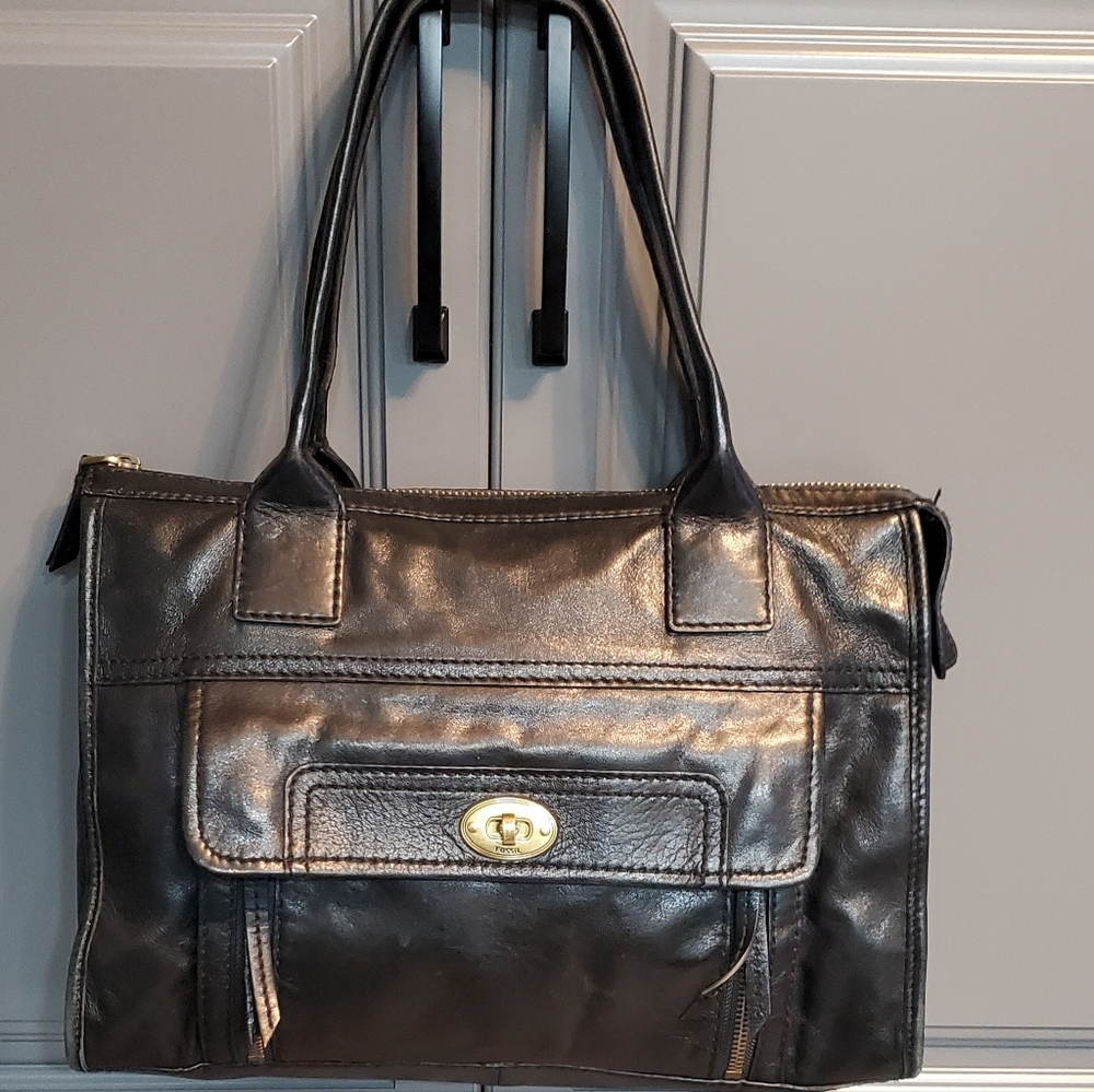 FOSSIL VINTAGE Elegant Black RARE Leather Tote Bag⚜️🖤⚜️
